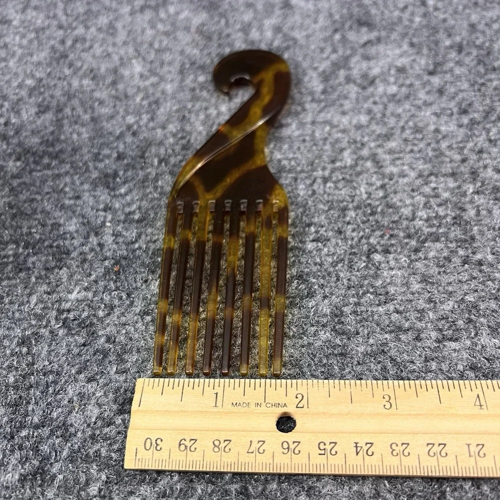 Vintage Goody Curve Hook Handle Tortishell Comb Pick 6.25